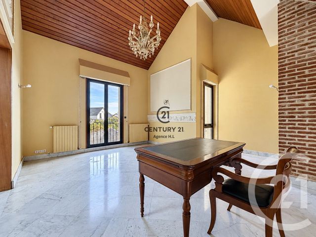 maison à vendre - 9 pièces - 200.0 m2 - CHELLES - 77 - ILE-DE-FRANCE - Century 21 Agence H.L.