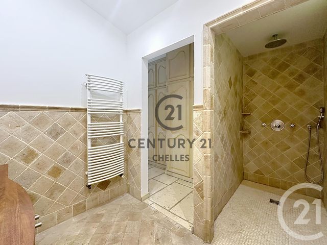 maison à vendre - 5 pièces - 177.09 m2 - CHELLES - 77 - ILE-DE-FRANCE - Century 21 Agence H.L.