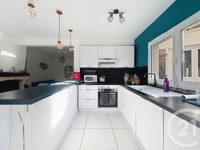 maison à vendre - 5 pièces - 93.09 m2 - CHELLES - 77 - ILE-DE-FRANCE - Century 21 Agence H.L.