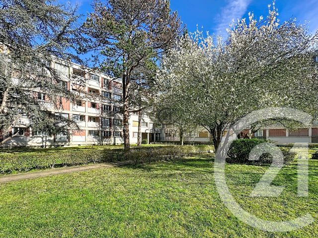 Appartement F3 à vendre - 3 pièces - 57.24 m2 - NEUILLY SUR MARNE - 93 - ILE-DE-FRANCE - Century 21 Agence H.L.