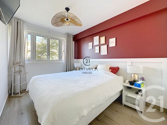 Appartement F3 à vendre - 3 pièces - 57.24 m2 - NEUILLY SUR MARNE - 93 - ILE-DE-FRANCE - Century 21 Agence H.L.