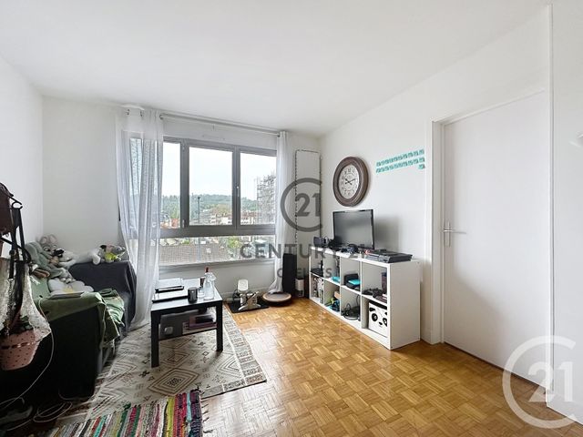 Appartement Studio à vendre - 1 pièce - 27.75 m2 - CHELLES - 77 - ILE-DE-FRANCE - Century 21 Agence H.L.