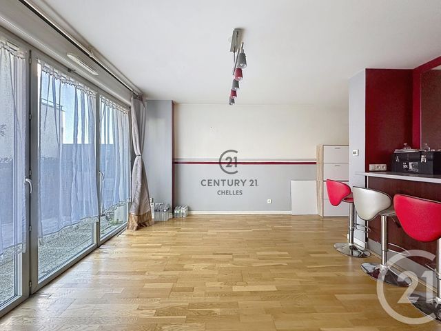 Appartement F2 à vendre - 2 pièces - 39.9 m2 - VILLEMOMBLE - 93 - ILE-DE-FRANCE - Century 21 Agence H.L.