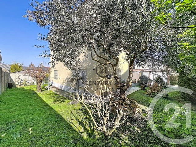 maison à vendre - 5 pièces - 117.41 m2 - CLICHY SOUS BOIS - 93 - ILE-DE-FRANCE - Century 21 Agence H.L.