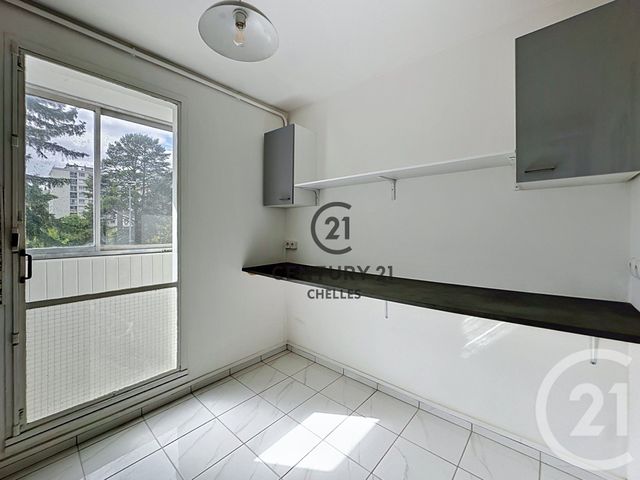 Appartement F2 à louer - 2 pièces - 45.75 m2 - GAGNY - 93 - ILE-DE-FRANCE - Century 21 Agence H.L.