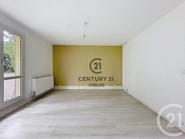 Appartement F2 à louer - 2 pièces - 45.75 m2 - GAGNY - 93 - ILE-DE-FRANCE - Century 21 Agence H.L.