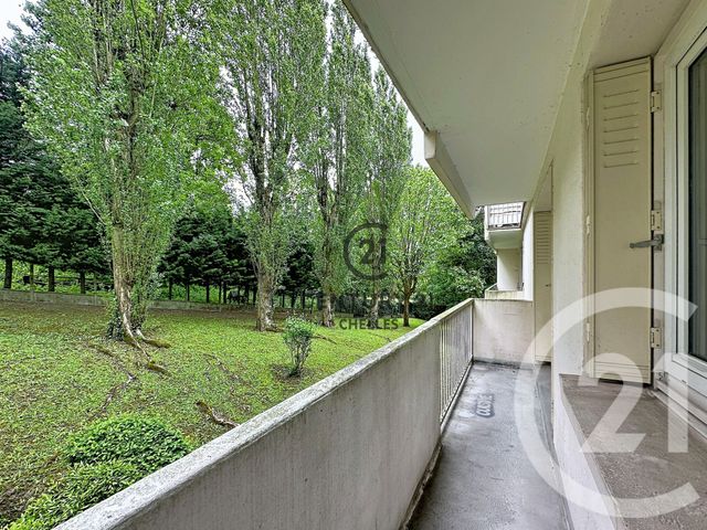 Appartement F2 à louer - 2 pièces - 45.75 m2 - GAGNY - 93 - ILE-DE-FRANCE - Century 21 Agence H.L.