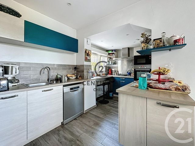 maison à vendre - 9 pièces - 175.0 m2 - CHELLES - 77 - ILE-DE-FRANCE - Century 21 Agence H.L.