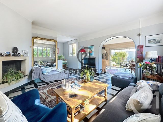 maison à vendre - 9 pièces - 175.0 m2 - CHELLES - 77 - ILE-DE-FRANCE - Century 21 Agence H.L.