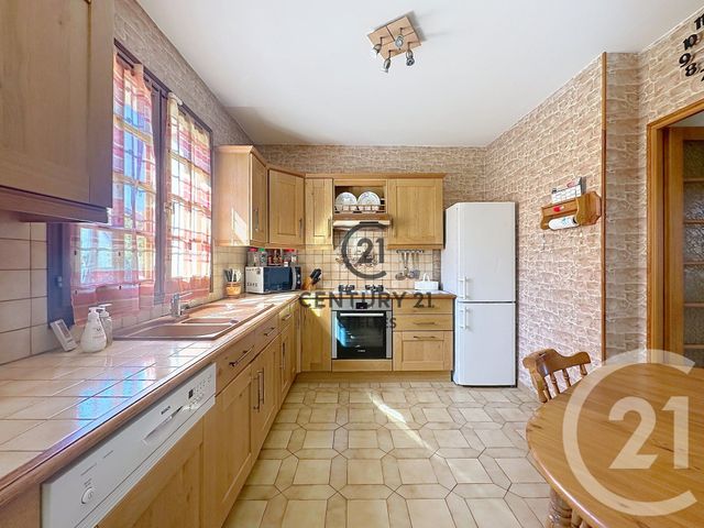 maison à vendre - 6 pièces - 114.94 m2 - CHELLES - 77 - ILE-DE-FRANCE - Century 21 Agence H.L.