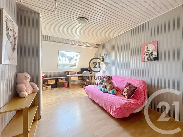 maison à vendre - 6 pièces - 114.94 m2 - CHELLES - 77 - ILE-DE-FRANCE - Century 21 Agence H.L.