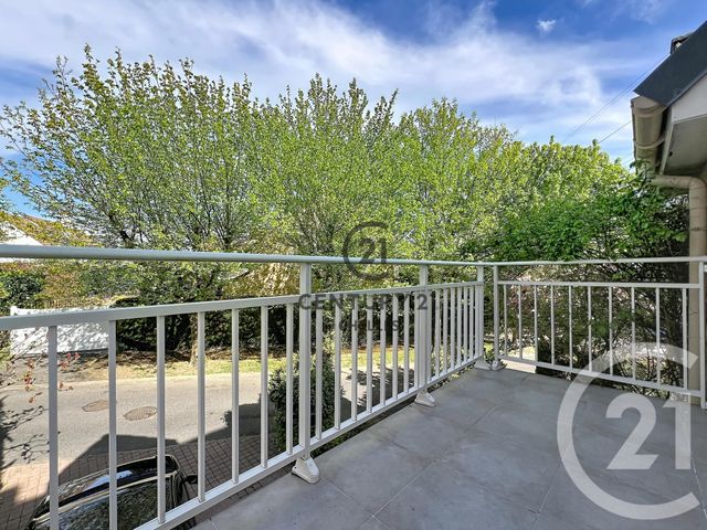 maison à vendre - 5 pièces - 102.07 m2 - CHELLES - 77 - ILE-DE-FRANCE - Century 21 Agence H.L.