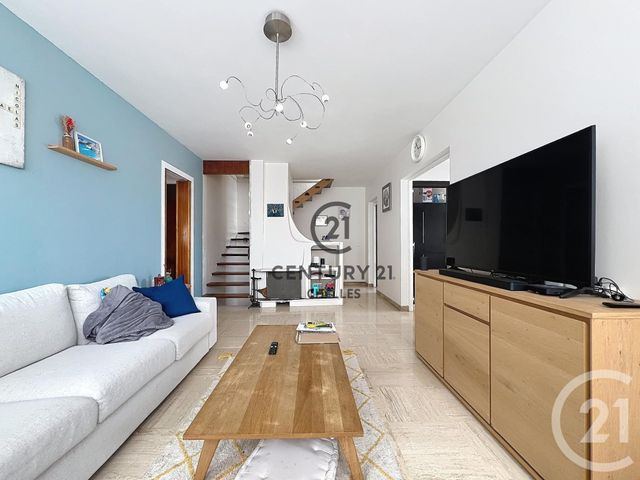 maison - NEUILLY SUR MARNE - 93
