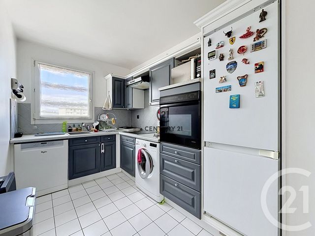 Appartement F3 à vendre - 3 pièces - 76.04 m2 - GAGNY - 93 - ILE-DE-FRANCE - Century 21 Agence H.L.
