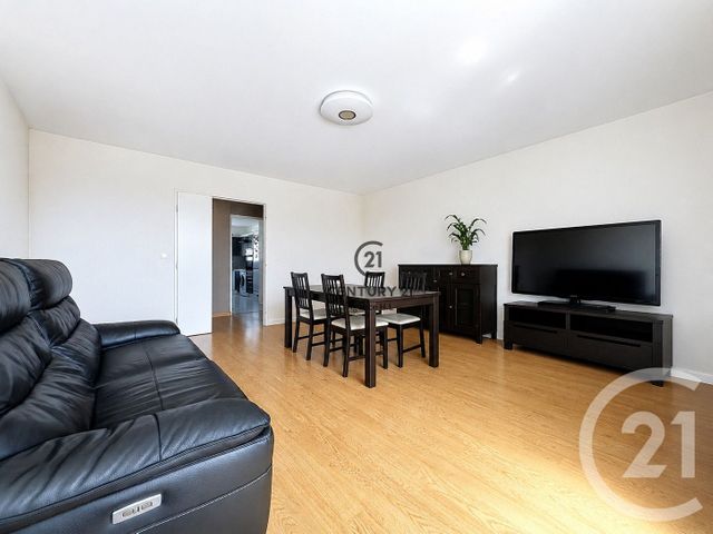 Appartement F3 à vendre - 3 pièces - 76.04 m2 - GAGNY - 93 - ILE-DE-FRANCE - Century 21 Agence H.L.