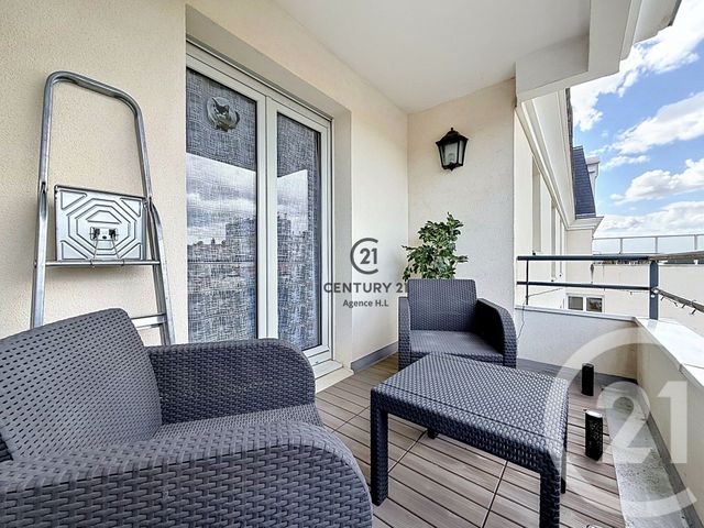 Appartement F3 à vendre - 3 pièces - 76.04 m2 - GAGNY - 93 - ILE-DE-FRANCE - Century 21 Agence H.L.