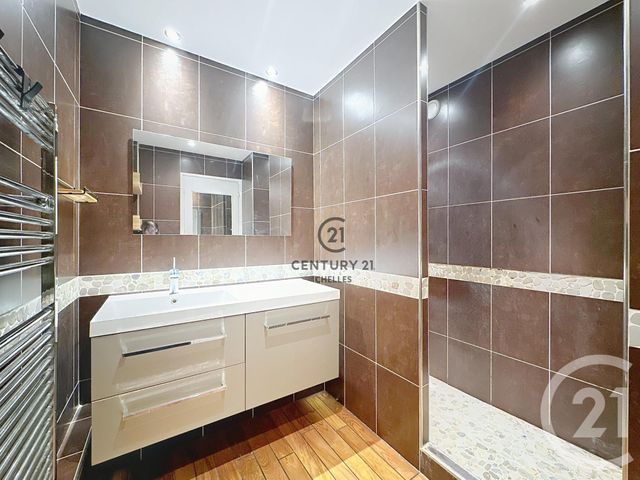 Appartement F4 à louer - 4 pièces - 81.5 m2 - GAGNY - 93 - ILE-DE-FRANCE - Century 21 Agence H.L.