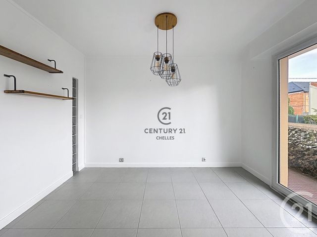 Appartement F4 à louer - 4 pièces - 81.5 m2 - GAGNY - 93 - ILE-DE-FRANCE - Century 21 Agence H.L.