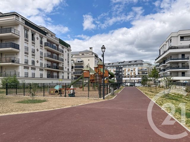 Appartement F3 à vendre - 3 pièces - 66.7 m2 - CHELLES - 77 - ILE-DE-FRANCE - Century 21 Agence H.L.