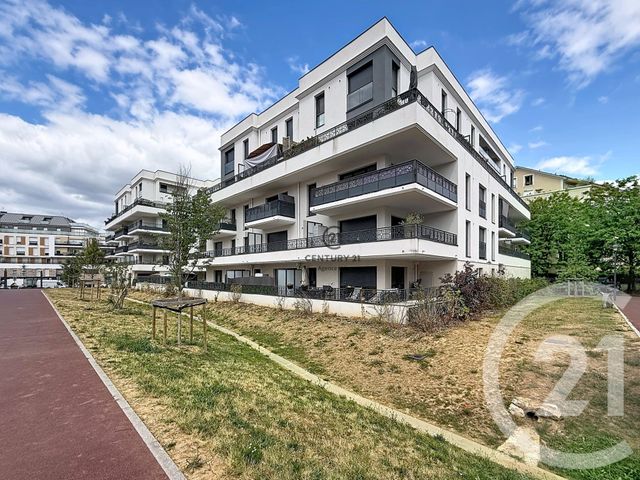 Appartement F3 à vendre - 3 pièces - 66.7 m2 - CHELLES - 77 - ILE-DE-FRANCE - Century 21 Agence H.L.