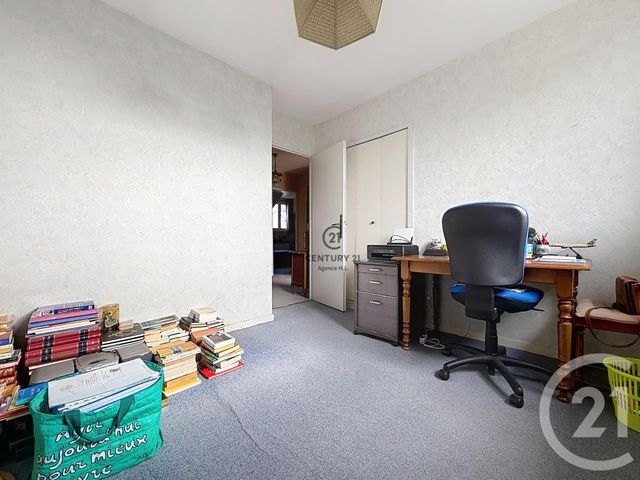 maison à vendre - 7 pièces - 132.49 m2 - CHELLES - 77 - ILE-DE-FRANCE - Century 21 Agence H.L.