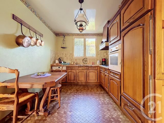 maison à vendre - 7 pièces - 132.49 m2 - CHELLES - 77 - ILE-DE-FRANCE - Century 21 Agence H.L.