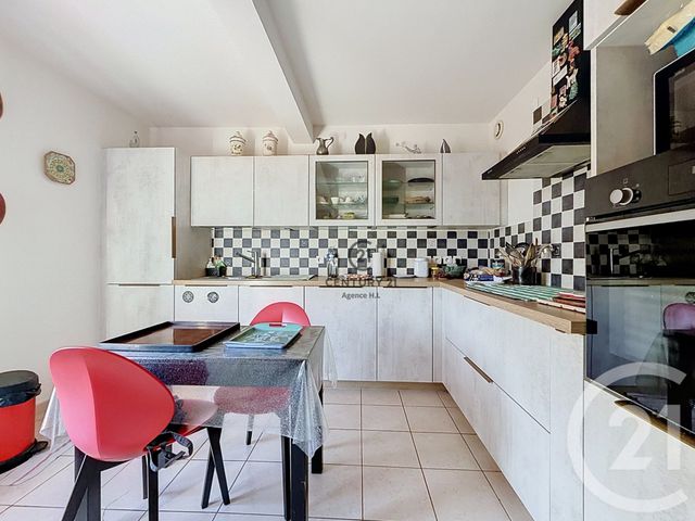 maison à vendre - 6 pièces - 101.71 m2 - CHELLES - 77 - ILE-DE-FRANCE - Century 21 Agence H.L.