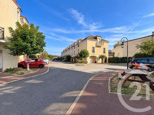 maison à vendre - 6 pièces - 101.71 m2 - CHELLES - 77 - ILE-DE-FRANCE - Century 21 Agence H.L.