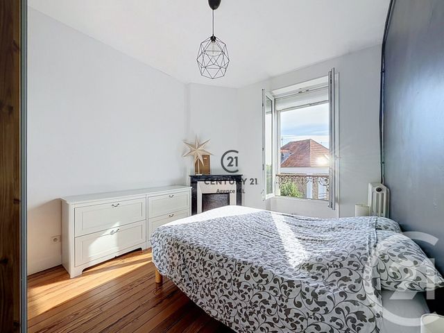 Appartement Duplex à vendre - 6 pièces - 92.26 m2 - VILLEMOMBLE - 93 - ILE-DE-FRANCE - Century 21 Agence H.L.