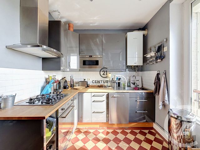 Appartement Duplex à vendre - 6 pièces - 92.26 m2 - VILLEMOMBLE - 93 - ILE-DE-FRANCE - Century 21 Agence H.L.