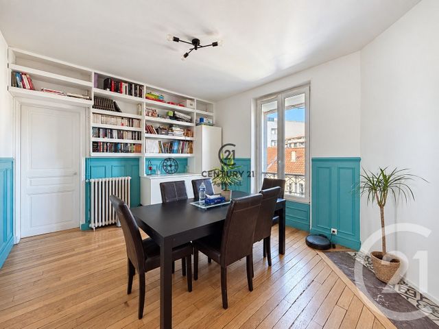 Appartement Duplex à vendre - 6 pièces - 92.26 m2 - VILLEMOMBLE - 93 - ILE-DE-FRANCE - Century 21 Agence H.L.
