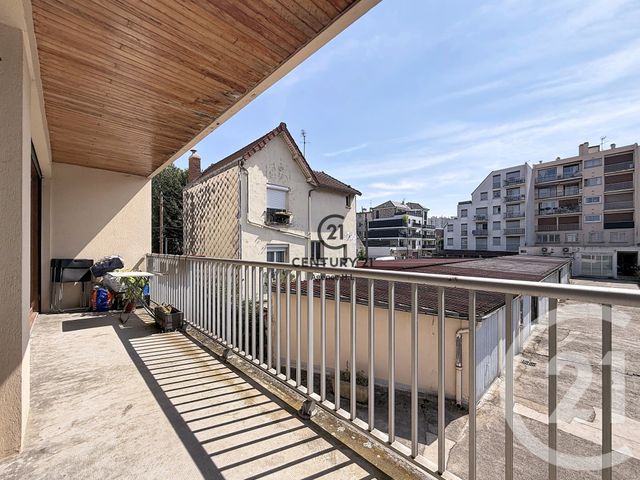 Appartement F2 à vendre - 2 pièces - 44.34 m2 - CHELLES - 77 - ILE-DE-FRANCE - Century 21 Agence H.L.