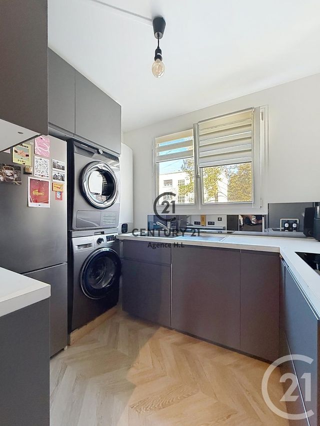 Appartement F3 à vendre - 3 pièces - 50.25 m2 - CHELLES - 77 - ILE-DE-FRANCE - Century 21 Agence H.L.