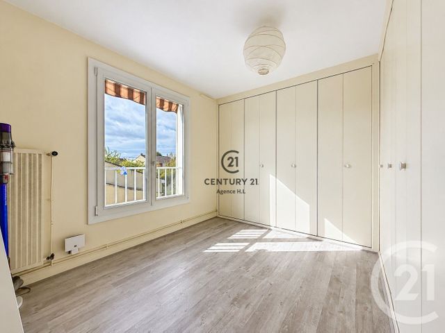 maison à vendre - 7 pièces - 150.0 m2 - CHELLES - 77 - ILE-DE-FRANCE - Century 21 Agence H.L.