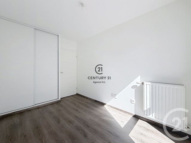 Appartement F3 à vendre - 3 pièces - 59.62 m2 - VILLEMOMBLE - 93 - ILE-DE-FRANCE - Century 21 Agence H.L.
