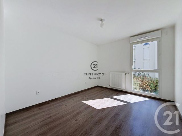 Appartement F3 à vendre - 3 pièces - 59.62 m2 - VILLEMOMBLE - 93 - ILE-DE-FRANCE - Century 21 Agence H.L.