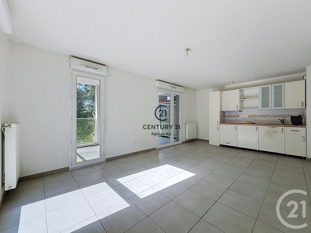 Appartement F3 à vendre - 3 pièces - 59.62 m2 - VILLEMOMBLE - 93 - ILE-DE-FRANCE - Century 21 Agence H.L.