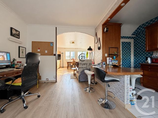 maison à vendre - 5 pièces - 82.01 m2 - GAGNY - 93 - ILE-DE-FRANCE - Century 21 Agence H.L.