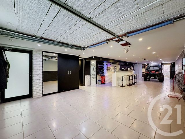maison à vendre - 8 pièces - 205.0 m2 - VILLEVAUDE - 77 - ILE-DE-FRANCE - Century 21 Agence H.L.