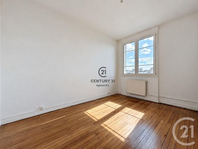 Appartement F2 à vendre - 2 pièces - 39.85 m2 - CHELLES - 77 - ILE-DE-FRANCE - Century 21 Agence H.L.