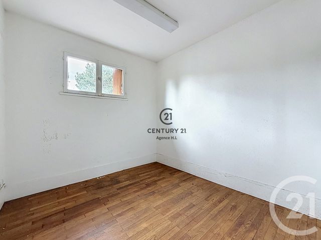 maison à vendre - 15 pièces - 435.89 m2 - CHELLES - 77 - ILE-DE-FRANCE - Century 21 Agence H.L.