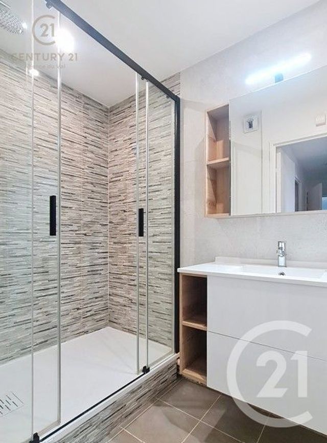 Appartement F4 à vendre - 4 pièces - 74.5 m2 - CHELLES - 77 - ILE-DE-FRANCE - Century 21 Agence H.L.