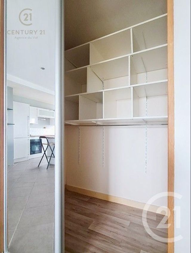 Appartement F4 à vendre - 4 pièces - 74.5 m2 - CHELLES - 77 - ILE-DE-FRANCE - Century 21 Agence H.L.