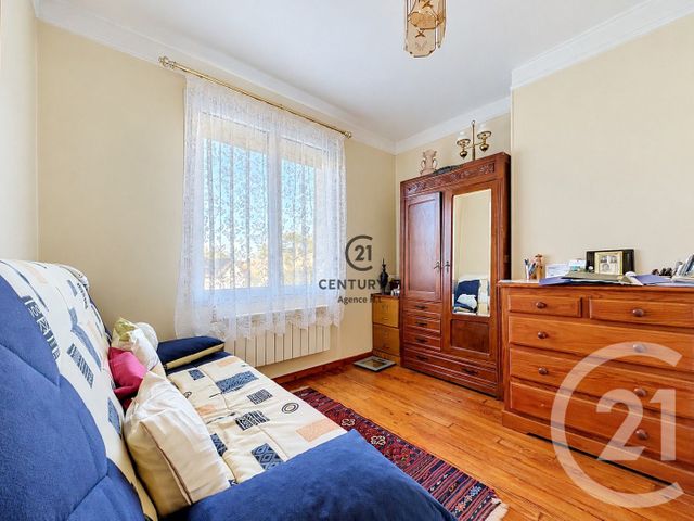 maison à vendre - 6 pièces - 90.0 m2 - CHELLES - 77 - ILE-DE-FRANCE - Century 21 Agence H.L.