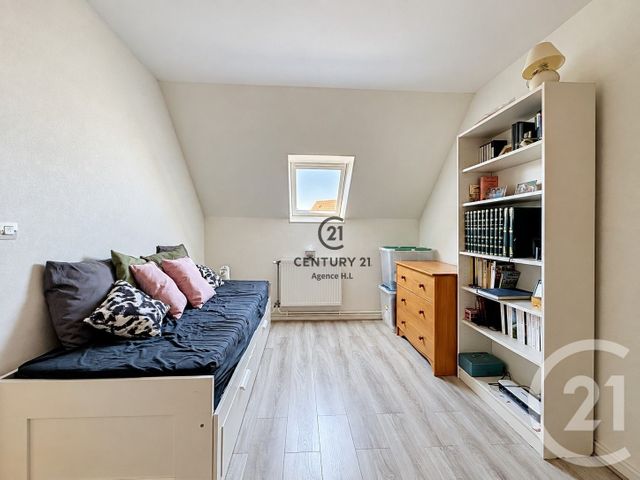 maison à vendre - 7 pièces - 124.68 m2 - CHELLES - 77 - ILE-DE-FRANCE - Century 21 Agence H.L.