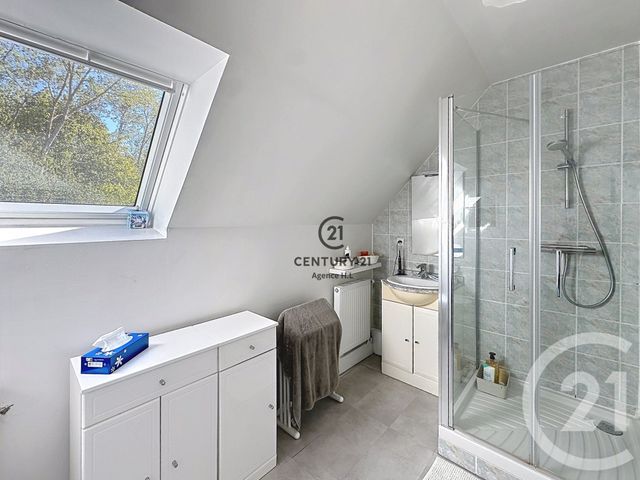 maison à vendre - 7 pièces - 124.68 m2 - CHELLES - 77 - ILE-DE-FRANCE - Century 21 Agence H.L.