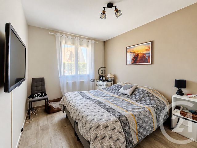 maison à vendre - 7 pièces - 124.68 m2 - CHELLES - 77 - ILE-DE-FRANCE - Century 21 Agence H.L.