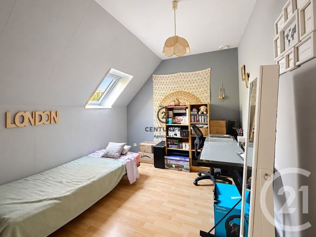 maison à vendre - 7 pièces - 124.68 m2 - CHELLES - 77 - ILE-DE-FRANCE - Century 21 Agence H.L.